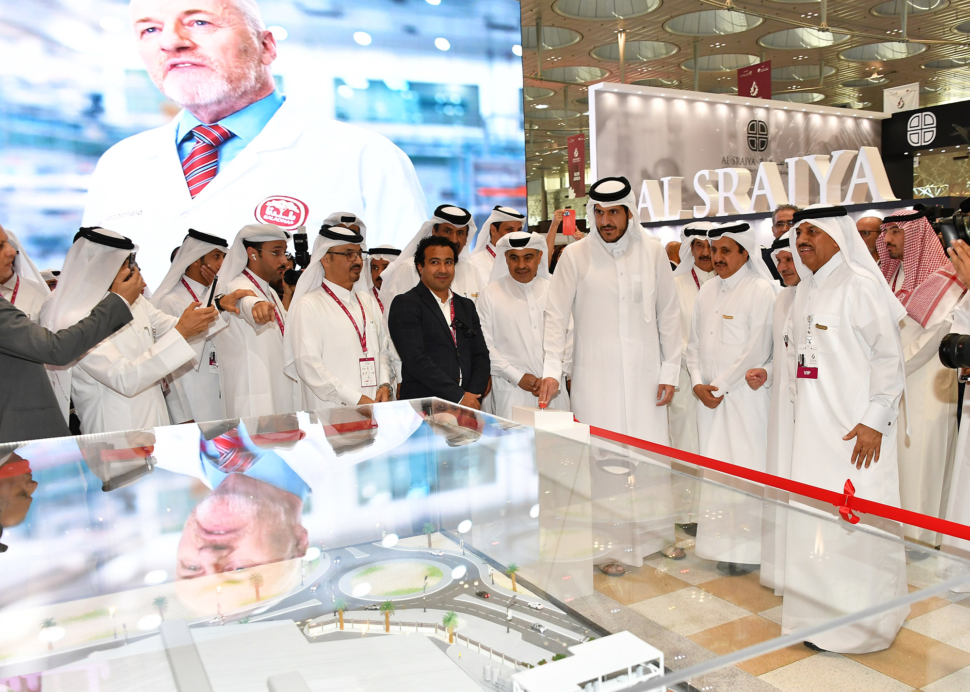 وزارة التجارة والصناعة تشارك في النسخة التاسعة من معرض  "صنع في قطر"